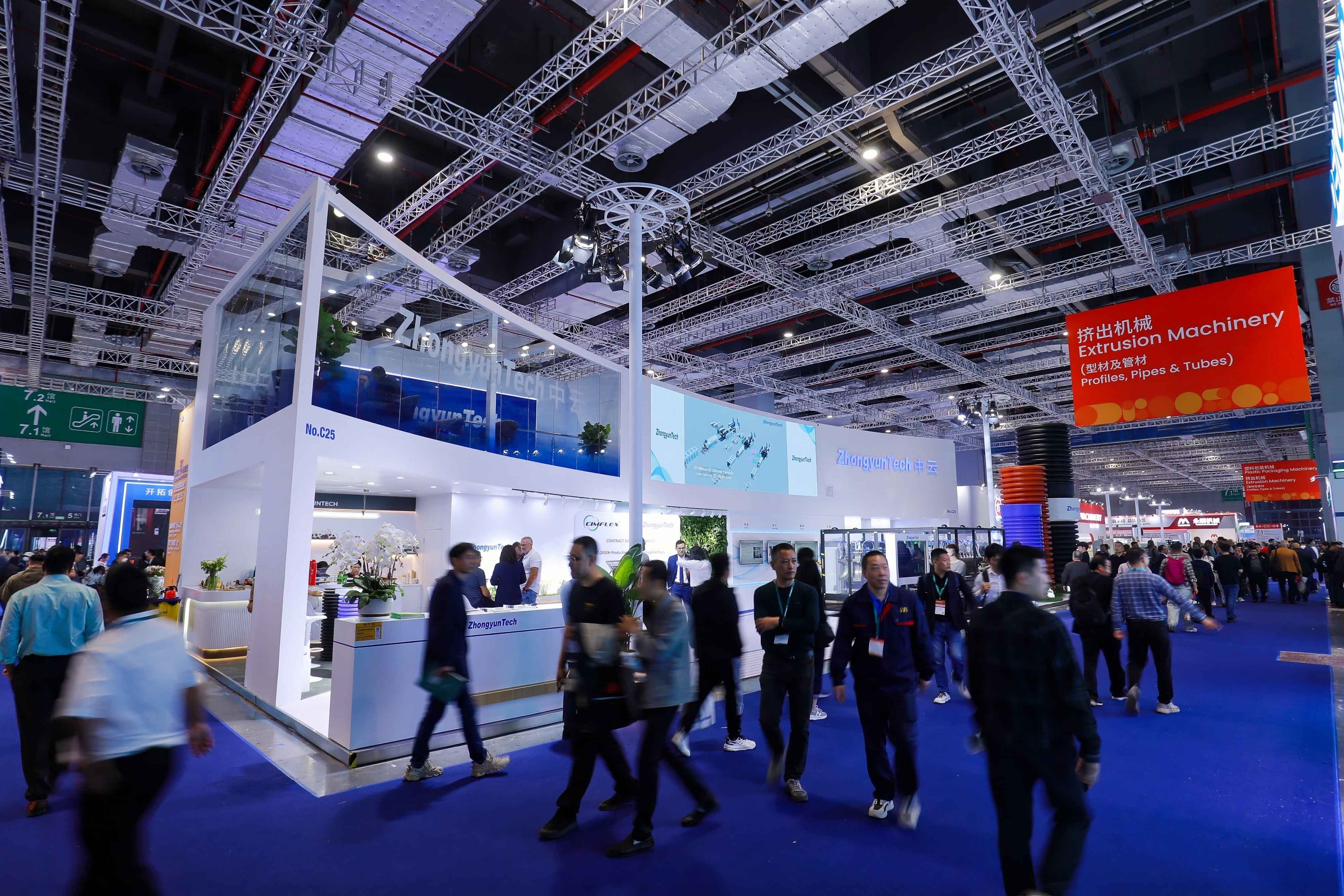 1715849977835071.jpg NYC_6009.jpg